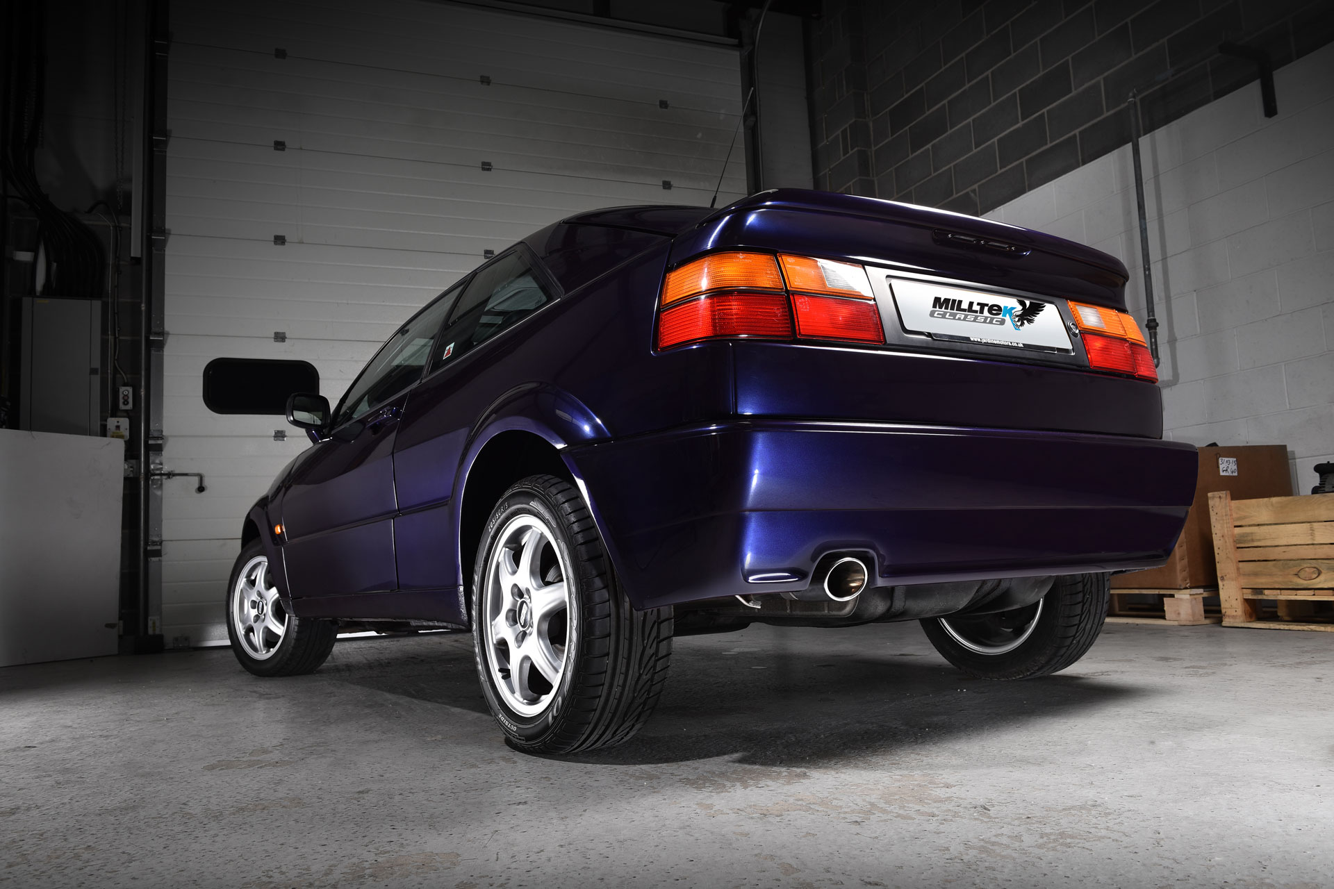 VW Golf Corrado VR6 Cat-back Resonated (louder) Systeem