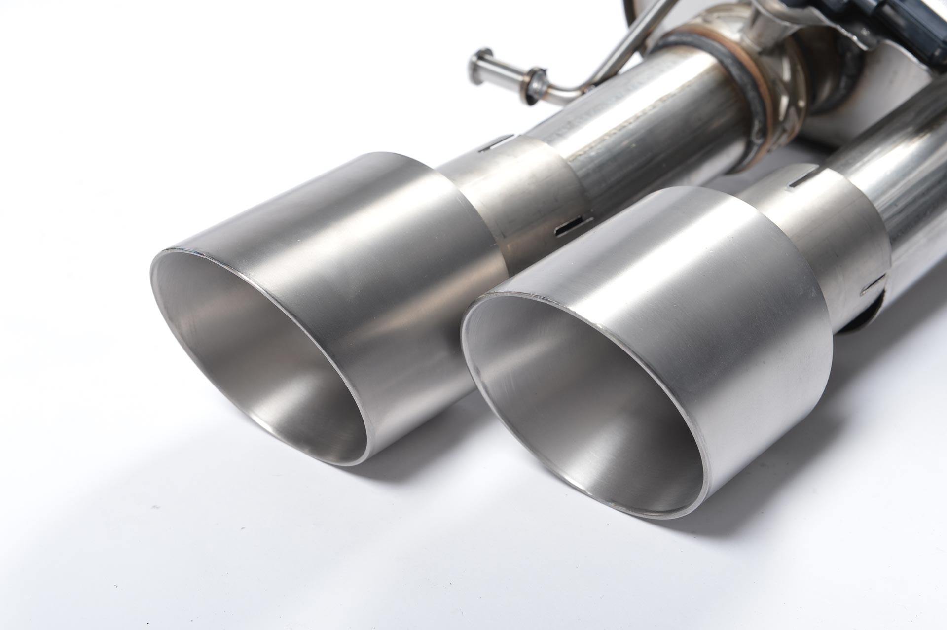 Audi S8 4.0 TFSI Cat-back Milltek Non-resonated Titanium-Tip