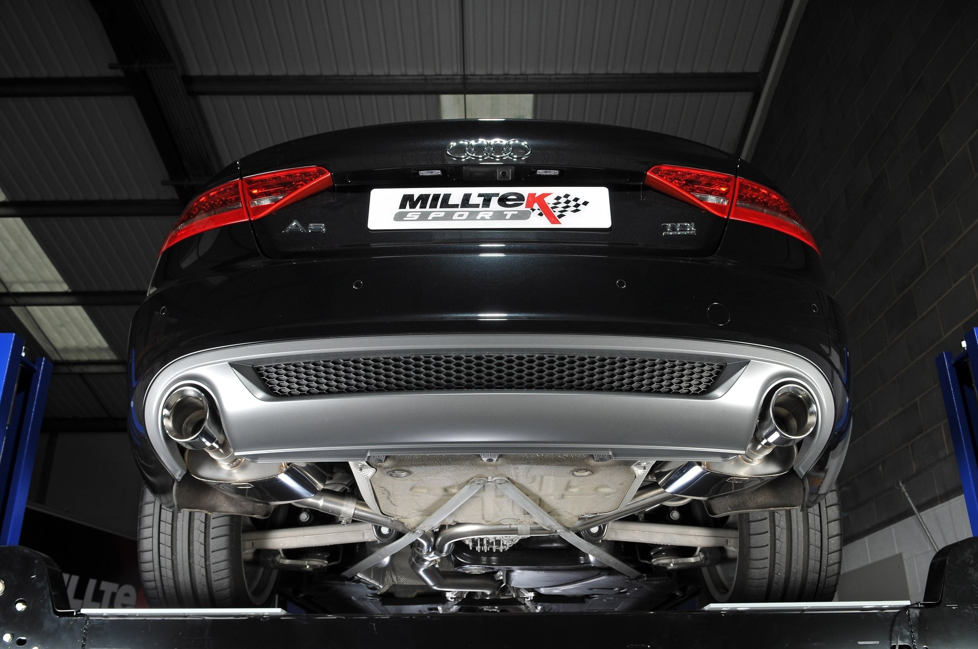 Milltek Audi A5 8T Sportback 2.0 TFSI 2WD cat-back dual systeem
